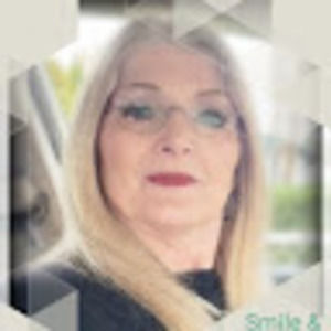 Meet your Posher, Vickie